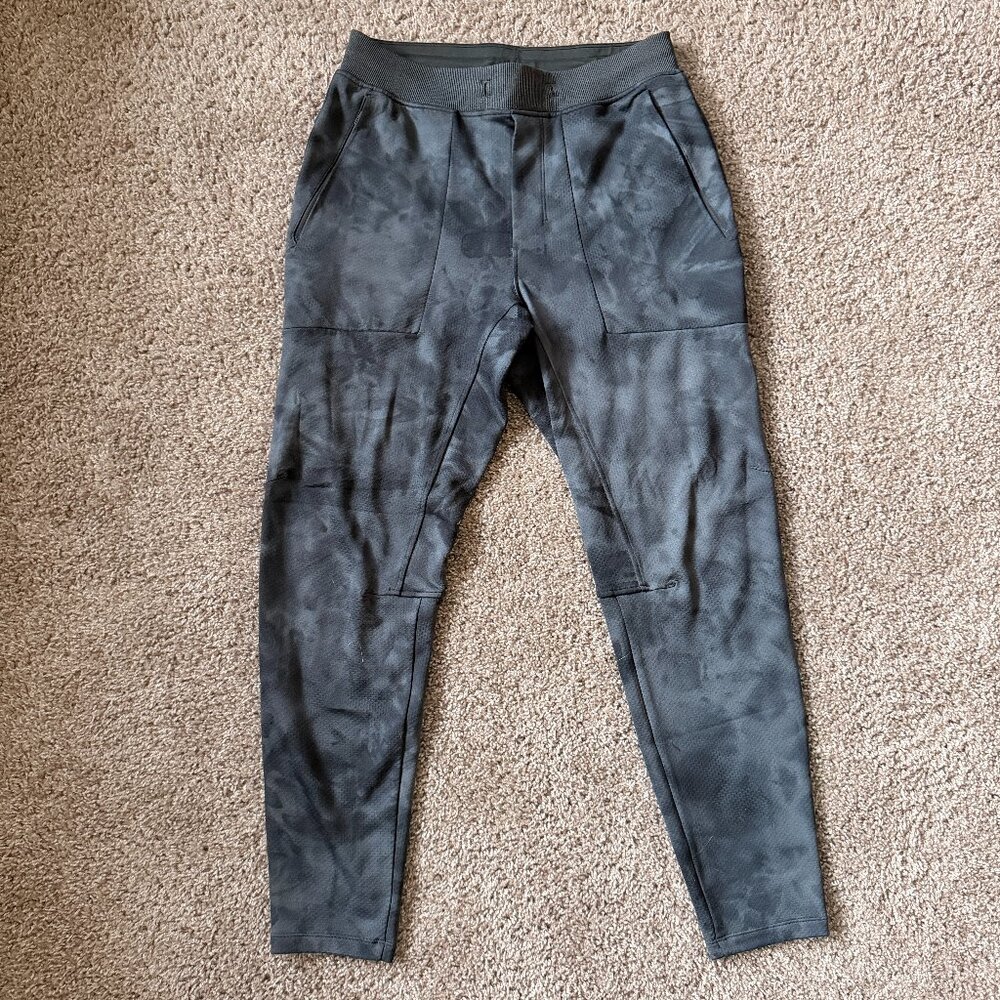 Lulu Lemon Men Jogger